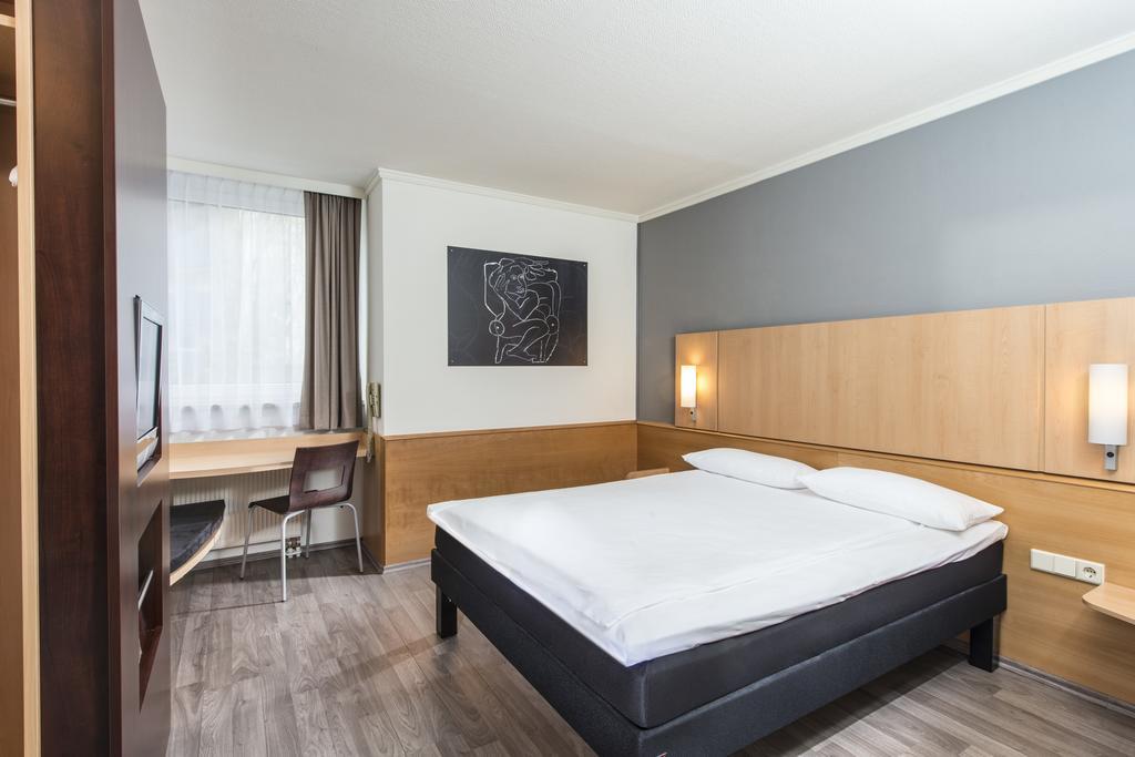 Готель Ibis Leipzig Nord-Ost Номер фото